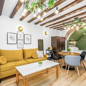 La Bestia Deluxe , Rovigno Croazia