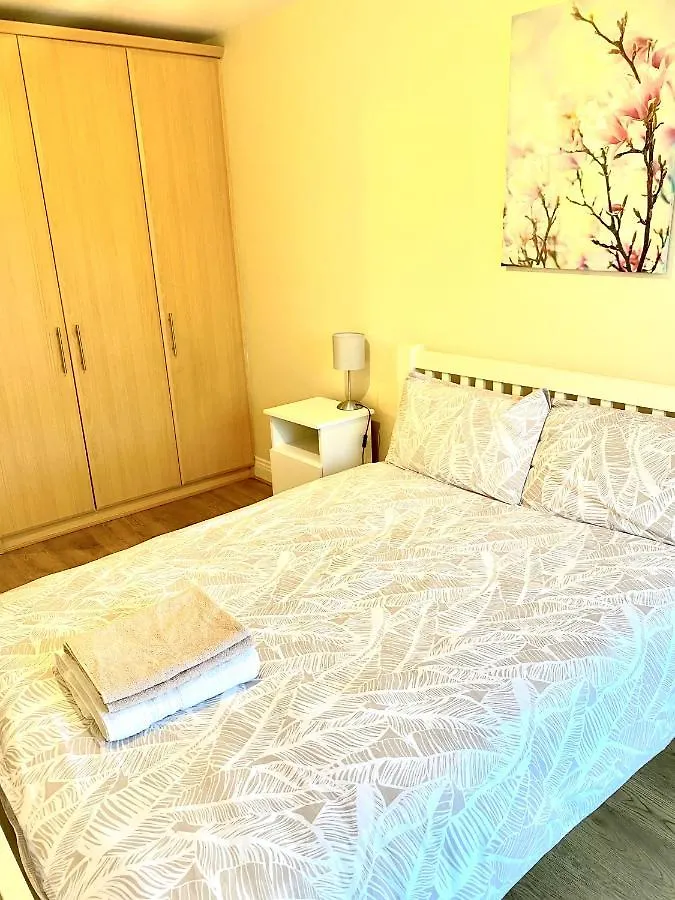 Lovely 2 Bedroom Apartment In Dublin City