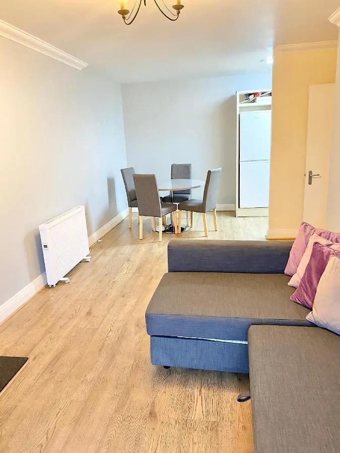 Lovely 2 Bedroom Apartment In Dublin City